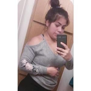 Meet your Posher, Iris